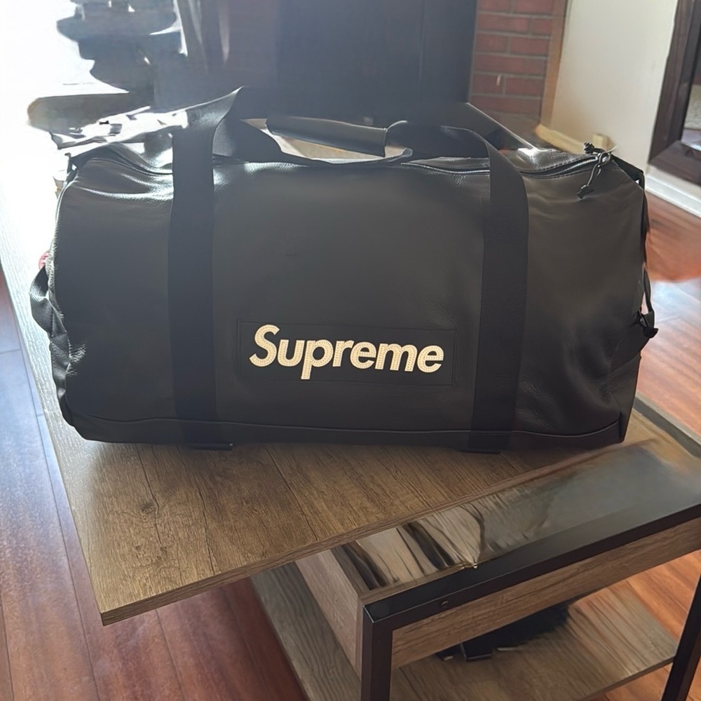 Supreme x Nike Black Duffel Bag Leather - FW19 - 42 liters BNWT